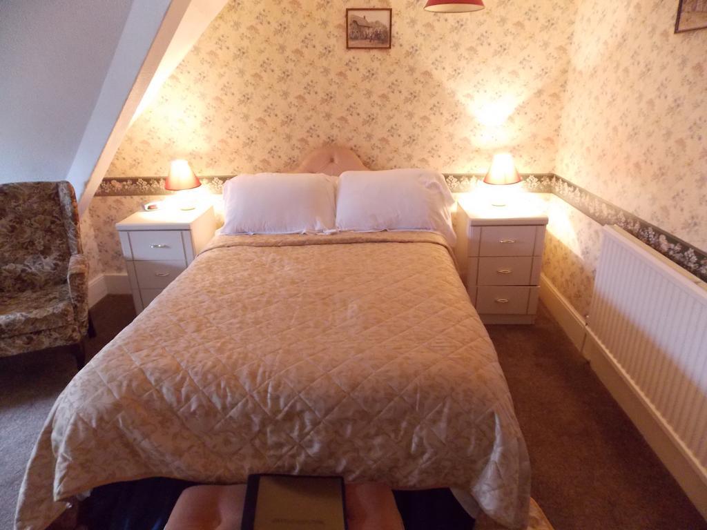 The Darnley Hotel Илфракомб Екстериор снимка