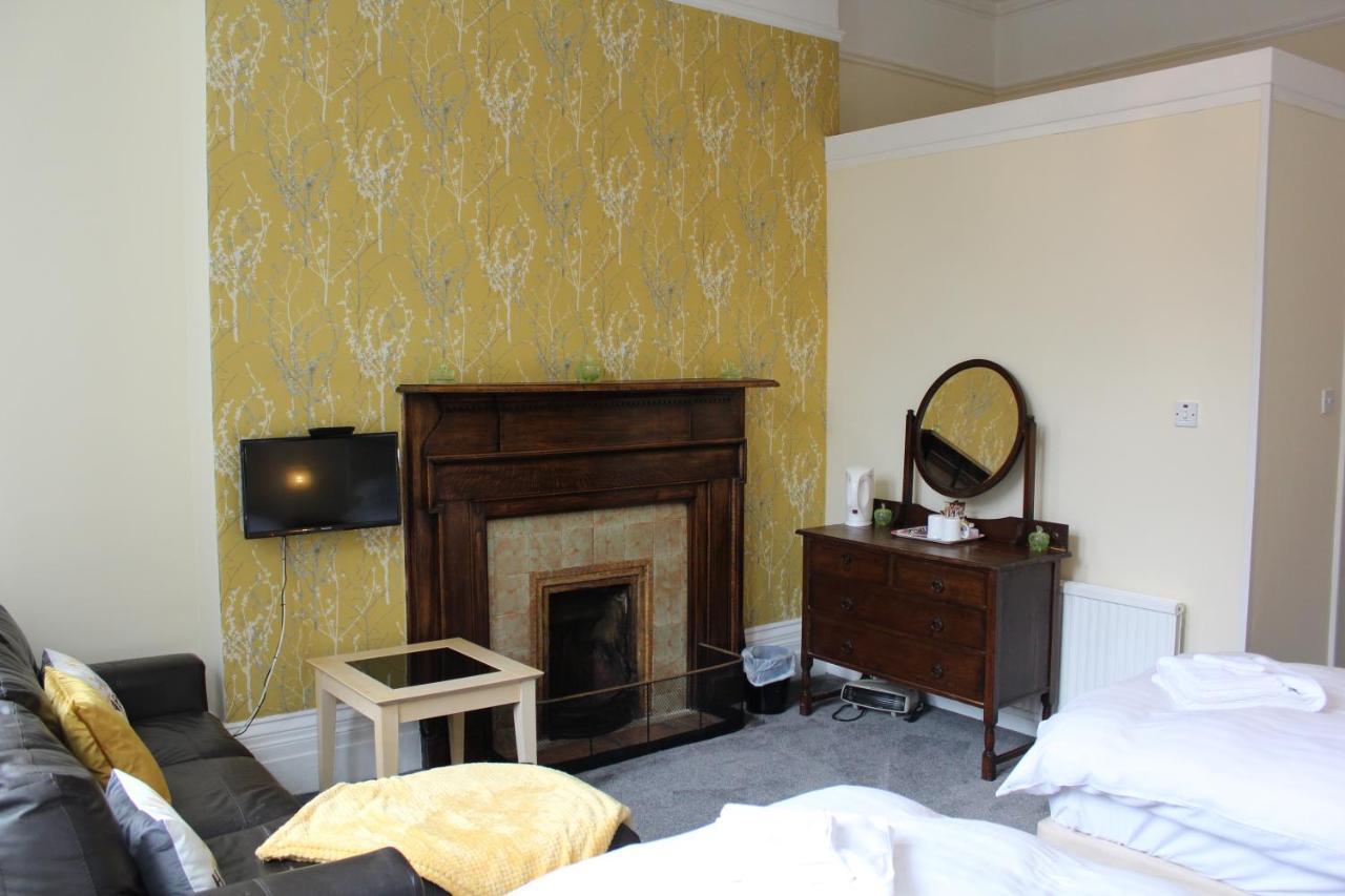 The Darnley Hotel Илфракомб Екстериор снимка